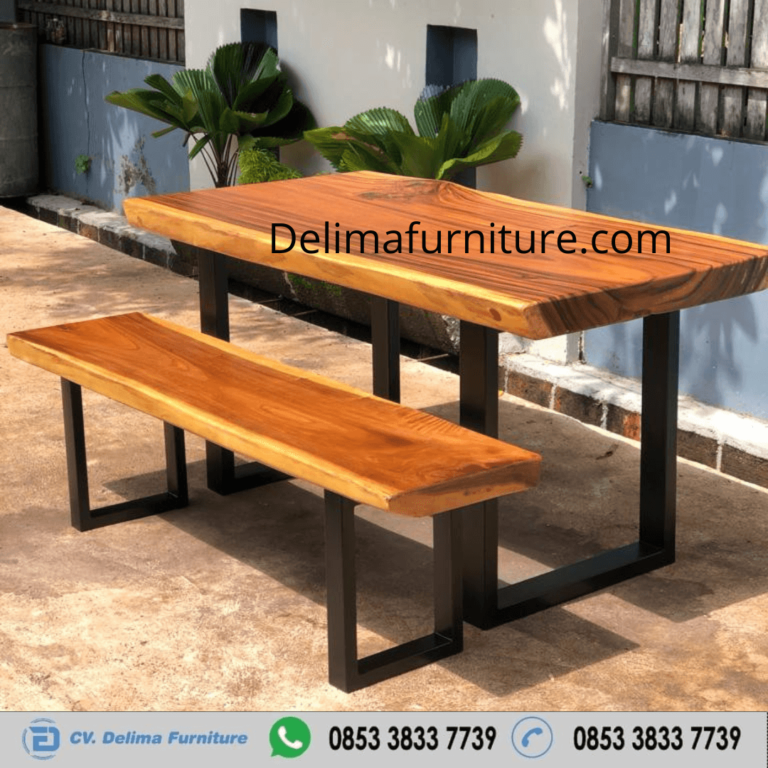 Meja Makan Kayu Solid Panjang 150 cm